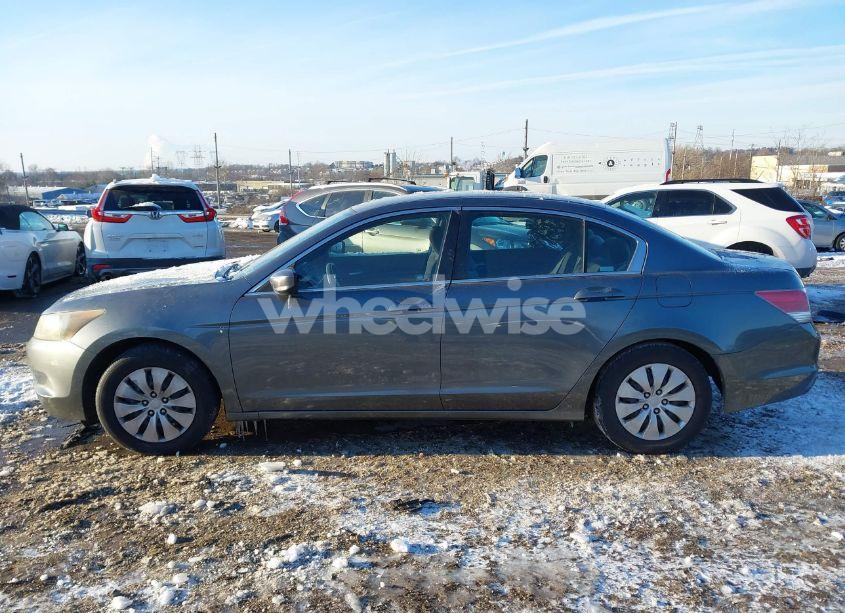 Photo 13 of 2009 Honda Accord 2.4 LX (VIN 1HGCP26339A156337)
