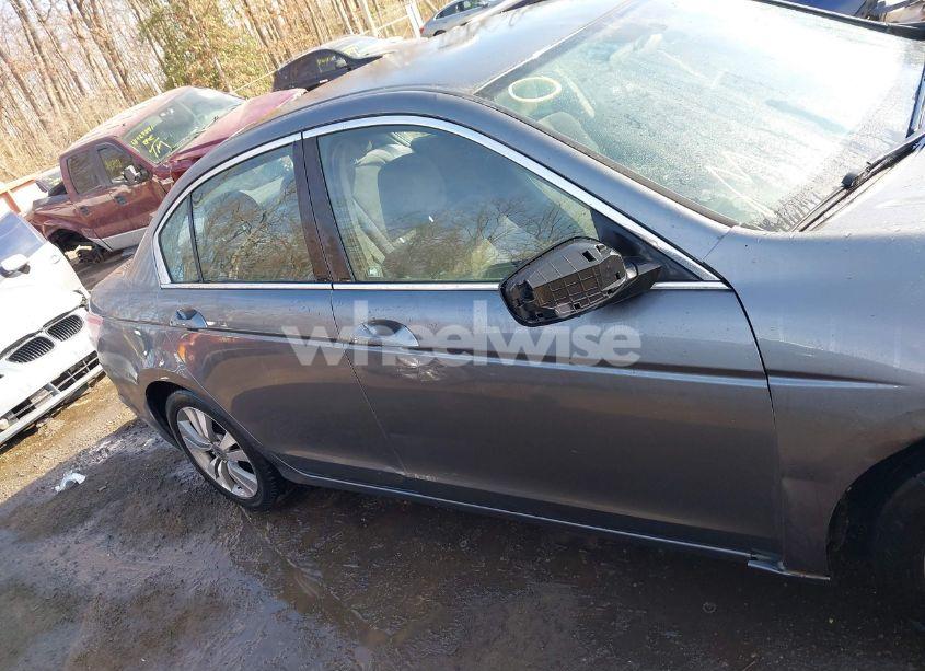 Photo 12 of 2009 Honda Accord 2.4 LX (VIN 1HGCP26339A171338)