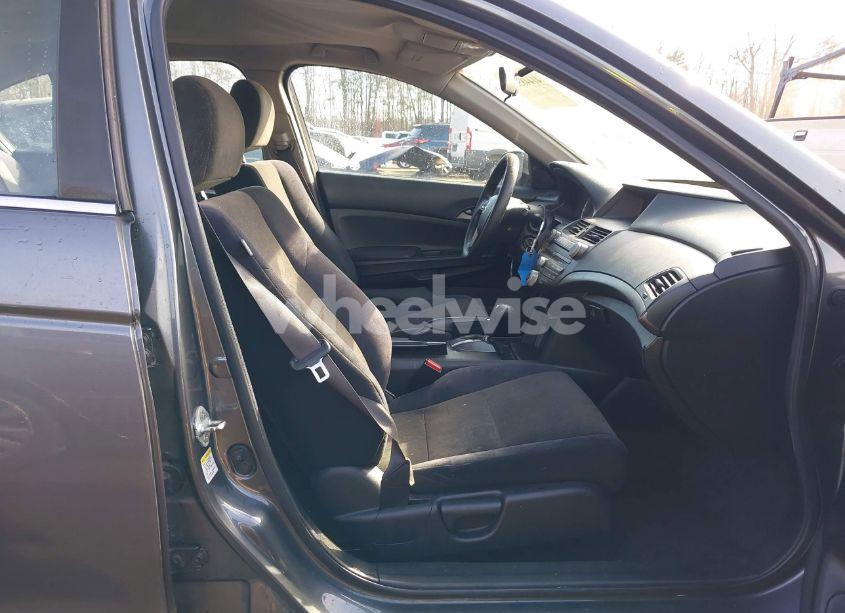 Photo 4 of 2009 Honda Accord 2.4 LX (VIN 1HGCP26339A171338)