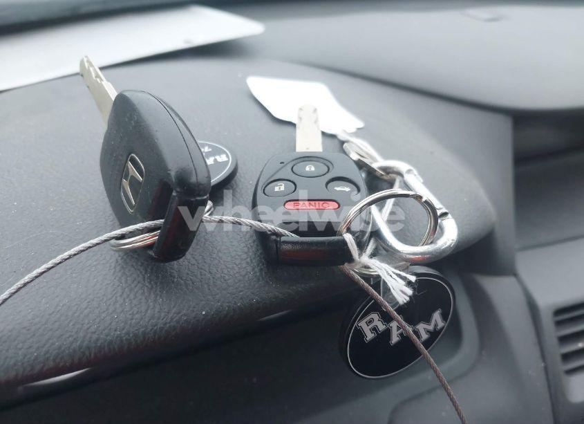 Photo 11 of 2009 Honda Accord 2.4 LX (VIN 1HGCP26339A192190)