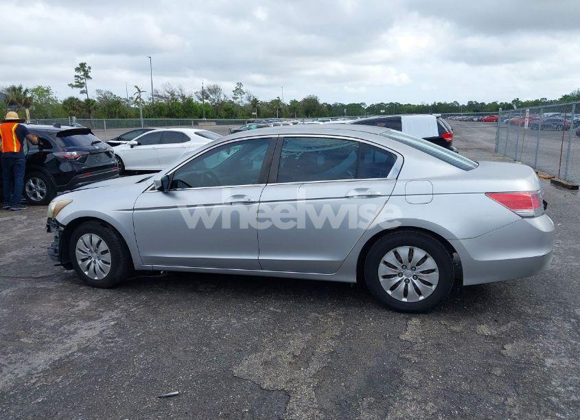 Photo 15 of 2009 Honda Accord LX (VIN 1HGCP26339A198653)