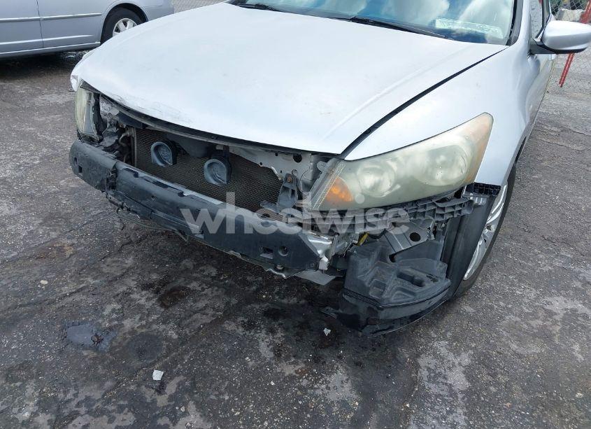 Photo 6 of 2009 Honda Accord LX (VIN 1HGCP26339A198653)