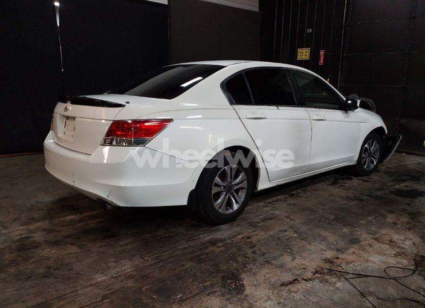 Photo 4 of 2008 Honda Accord 2.4 LX (VIN 1HGCP26348A009717)