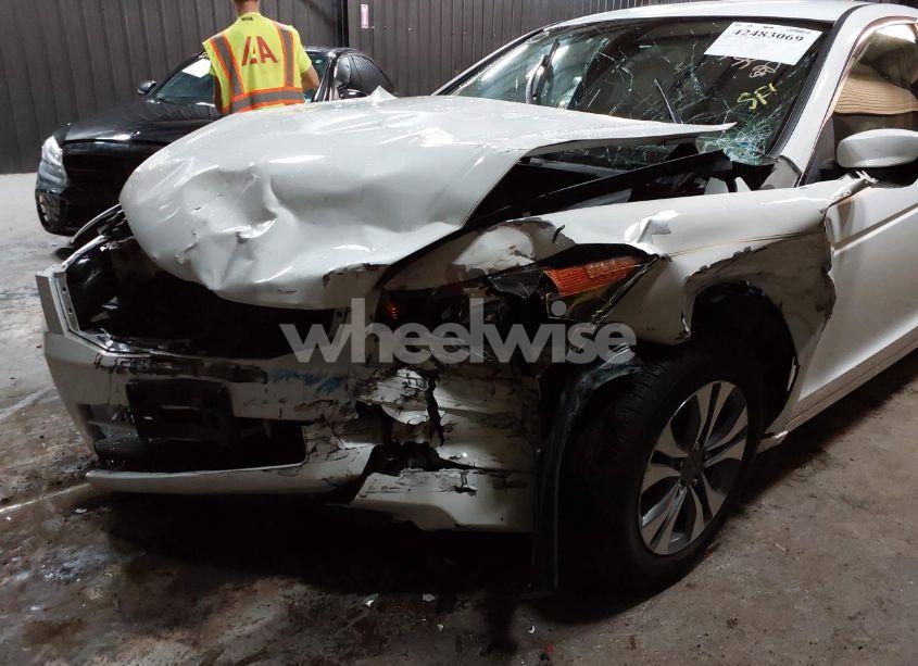 Photo 6 of 2008 Honda Accord 2.4 LX (VIN 1HGCP26348A009717)