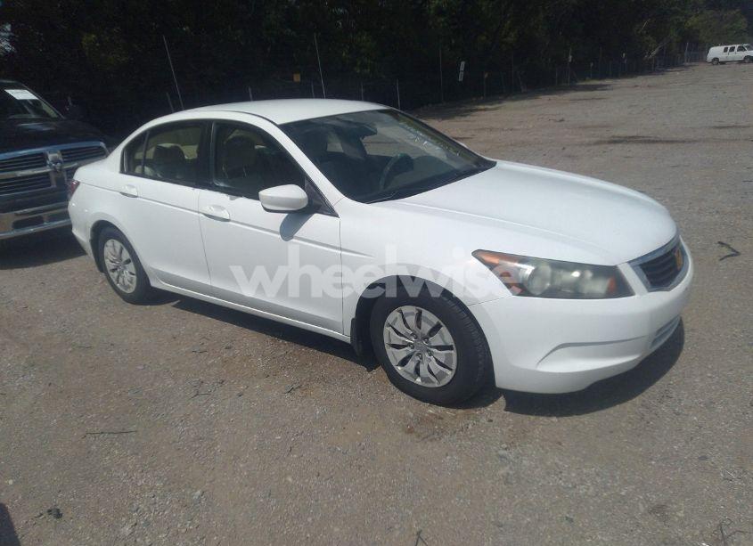 2008 Honda Accord 2.4 LX (VIN 1HGCP26348A082165) main photo