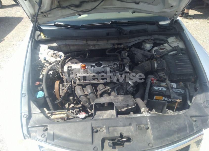 Photo 10 of 2008 Honda Accord 2.4 LX (VIN 1HGCP26348A082165)