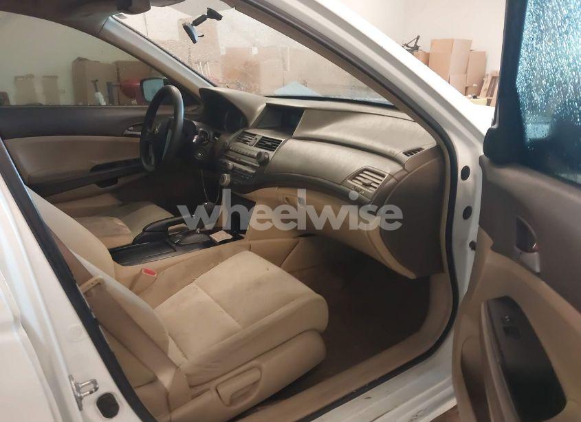 Photo 5 of 2008 Honda Accord 2.4 LX (VIN 1HGCP26348A082263)