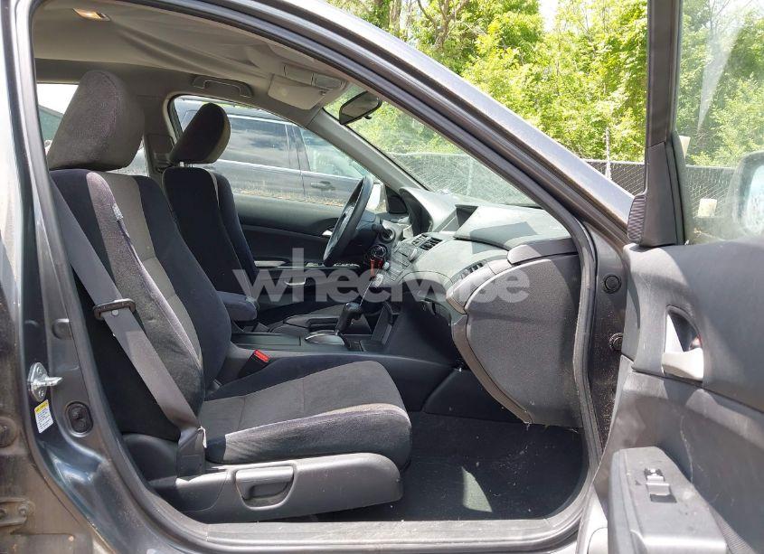 Photo 5 of 2009 Honda Accord 2.4 LX (VIN 1HGCP26349A002395)