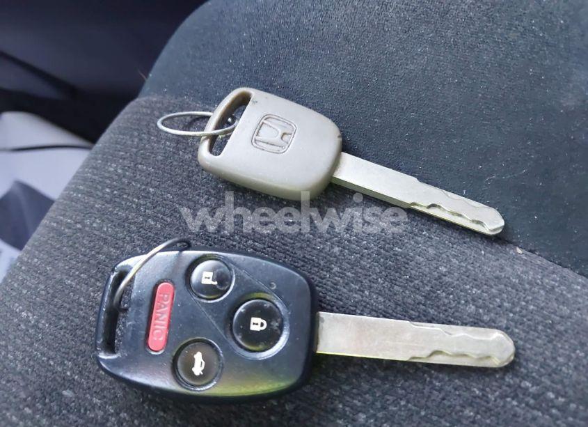 Photo 11 of 2009 Honda Accord 2.4 LX (VIN 1HGCP26349A030732)