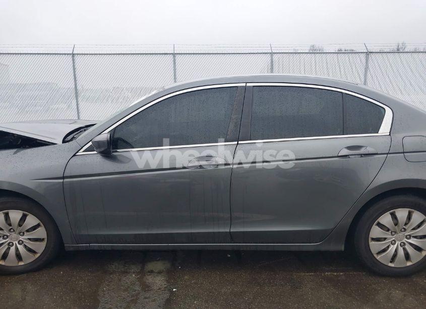 Photo 14 of 2009 Honda Accord 2.4 LX (VIN 1HGCP26349A030732)