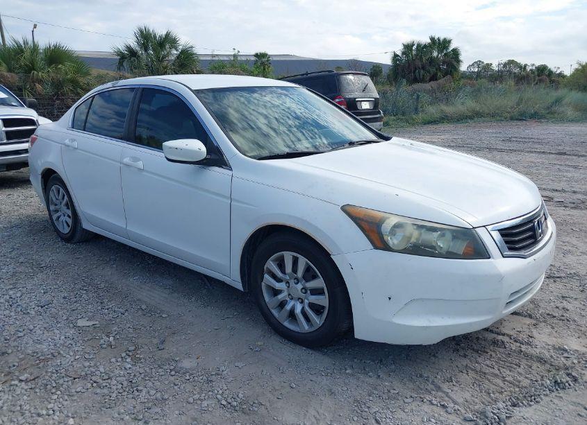 2009 Honda Accord LX (VIN 1HGCP26349A069336) main photo