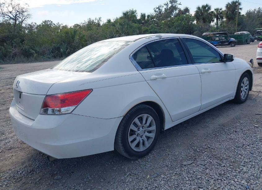 Photo 4 of 2009 Honda Accord LX (VIN 1HGCP26349A069336)