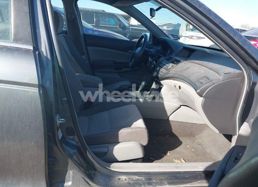 Photo 5 of 2009 Honda Accord 2.4 LX (VIN 1HGCP26349A167170)