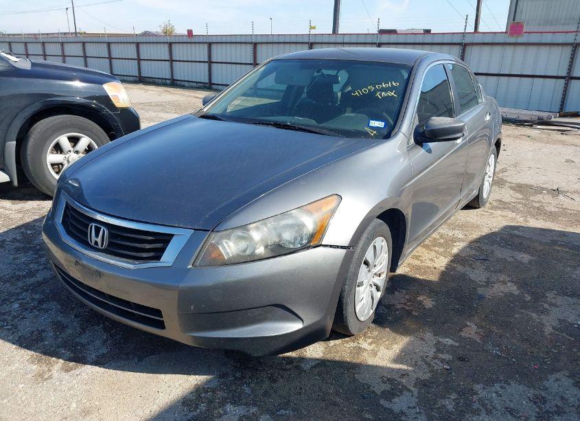 Photo 2 of 2009 Honda Accord 2.4 LX (VIN 1HGCP26349A167637)