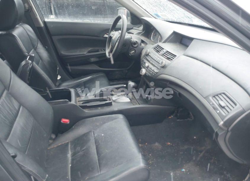 Photo 5 of 2009 Honda Accord 2.4 LX (VIN 1HGCP26349A171381)