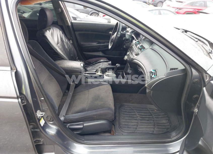 Photo 5 of 2009 Honda Accord 2.4 LX (VIN 1HGCP26349A178458)