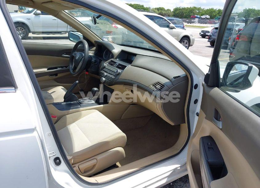 Photo 5 of 2008 Honda Accord 2.4 LX (VIN 1HGCP26358A136802)