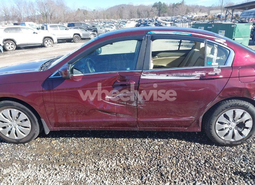 Photo 13 of 2009 Honda Accord 2.4 LX (VIN 1HGCP26359A015382)