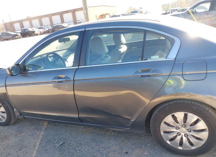 Photo 15 of 2009 Honda Accord 2.4 LX (VIN 1HGCP26359A078109)