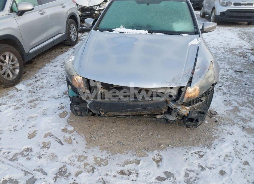 Photo 12 of 2009 Honda Accord 2.4 LX (VIN 1HGCP26359A120763)