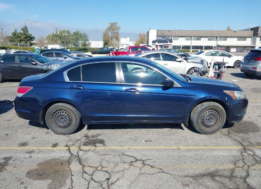 Photo 13 of 2009 Honda Accord 2.4 LX (VIN 1HGCP26359A132802)