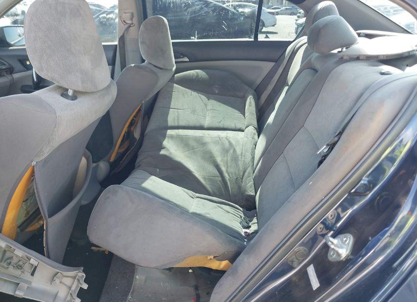 Photo 8 of 2009 Honda Accord 2.4 LX (VIN 1HGCP26359A132802)