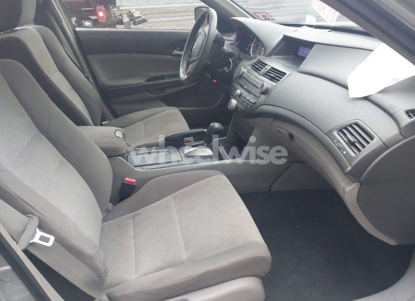 Photo 5 of 2009 Honda Accord 2.4 LX (VIN 1HGCP26359A189775)