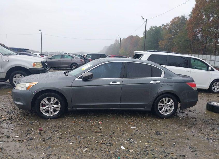 Photo 14 of 2008 Honda Accord 2.4 LX (VIN 1HGCP26368A132791)
