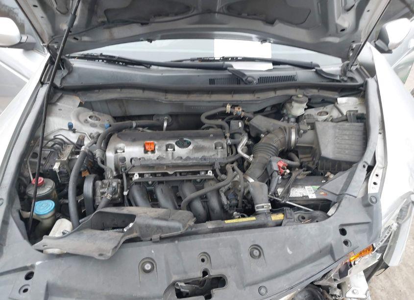 Photo 10 of 2009 Honda Accord 2.4 LX (VIN 1HGCP26369A075011)