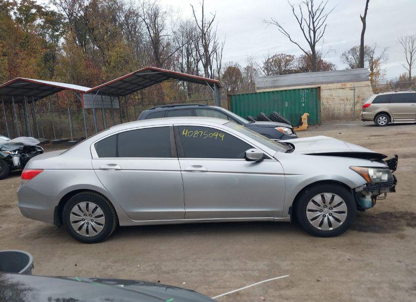 Photo 13 of 2009 Honda Accord 2.4 LX (VIN 1HGCP26369A075011)