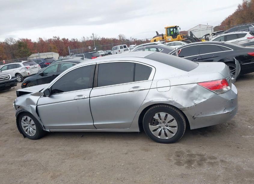 Photo 14 of 2009 Honda Accord 2.4 LX (VIN 1HGCP26369A075011)