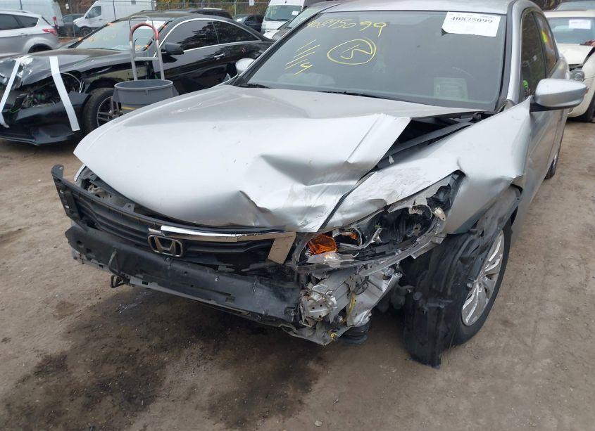 Photo 6 of 2009 Honda Accord 2.4 LX (VIN 1HGCP26369A075011)