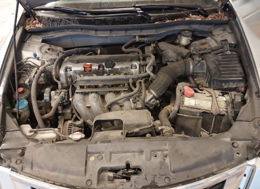 Photo 10 of 2009 Honda Accord 2.4 LX (VIN 1HGCP26369A093704)