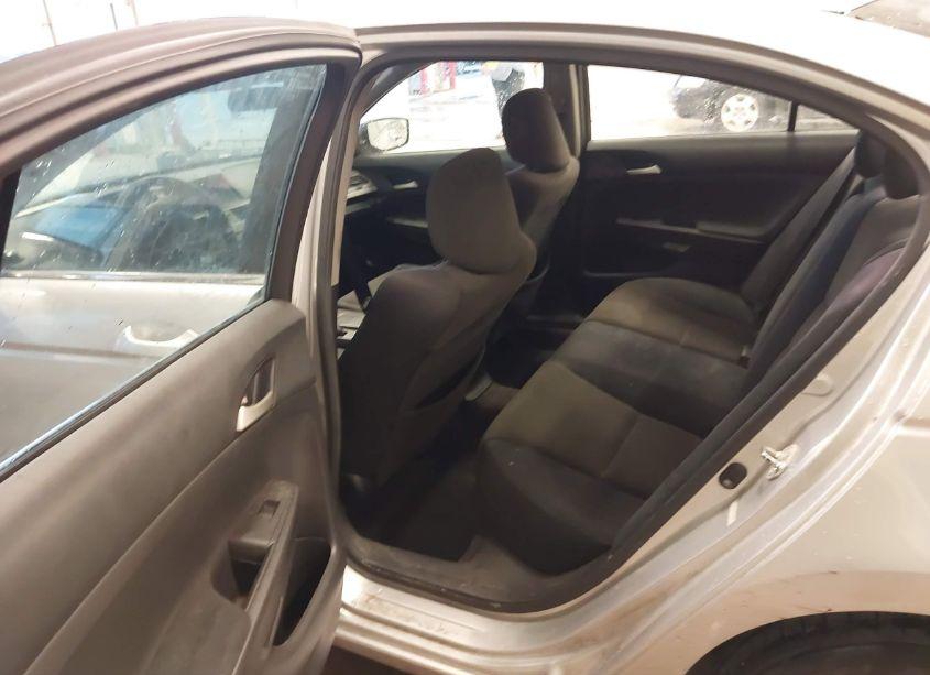 Photo 8 of 2009 Honda Accord 2.4 LX (VIN 1HGCP26369A093704)