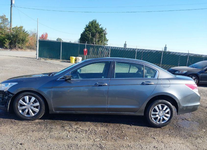 Photo 15 of 2009 Honda Accord 2.4 LX (VIN 1HGCP26369A132615)
