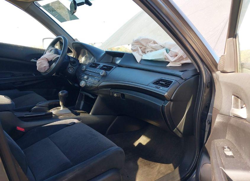 Photo 5 of 2009 Honda Accord 2.4 LX (VIN 1HGCP26369A132615)