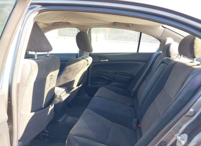 Photo 8 of 2009 Honda Accord 2.4 LX (VIN 1HGCP26369A132615)