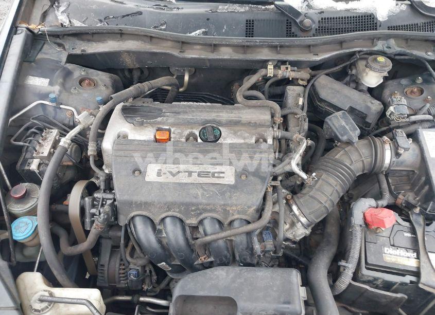 Photo 10 of 2009 Honda Accord 2.4 LX (VIN 1HGCP26369A200587)