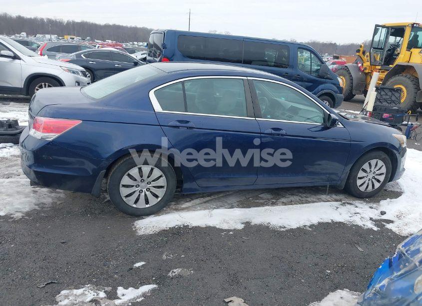 Photo 13 of 2009 Honda Accord 2.4 LX (VIN 1HGCP26369A200587)