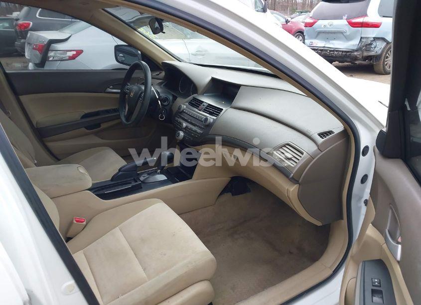 Photo 5 of 2008 Honda Accord 2.4 LX (VIN 1HGCP26378A070429)