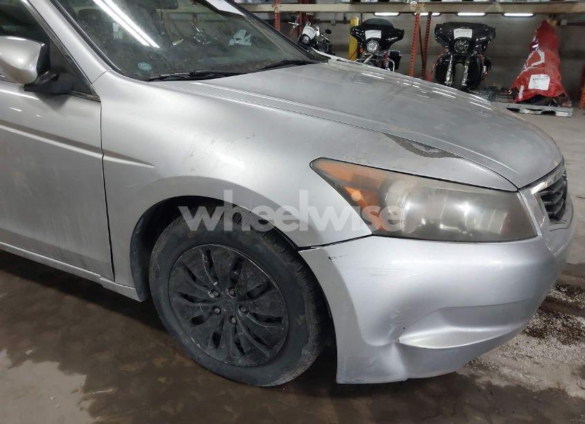 Photo 13 of 2008 Honda Accord 2.4 LX (VIN 1HGCP26378A075565)