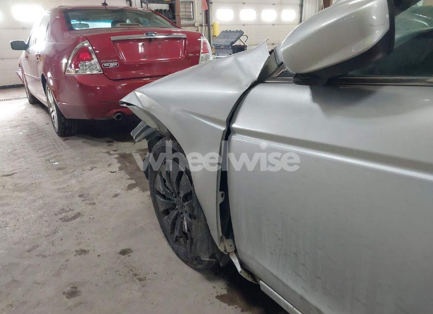 Photo 15 of 2008 Honda Accord 2.4 LX (VIN 1HGCP26378A075565)