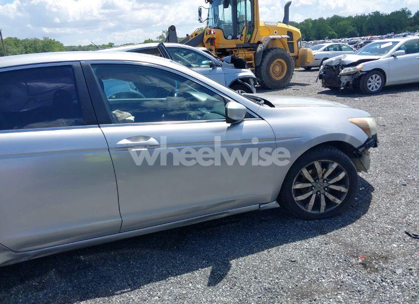 Photo 13 of 2008 Honda Accord 2.4 LX (VIN 1HGCP26378A120407)