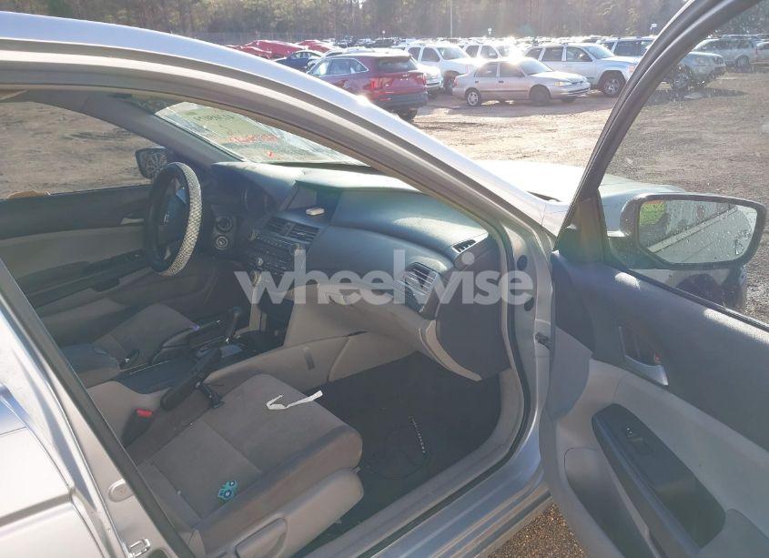 Photo 5 of 2008 Honda Accord 2.4 LX (VIN 1HGCP26378A126160)