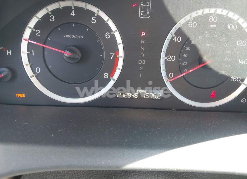 Photo 7 of 2009 Honda Accord 2.4 LX (VIN 1HGCP26379A032555)