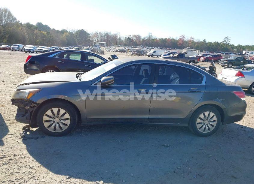 Photo 15 of 2009 Honda Accord 2.4 LX (VIN 1HGCP26379A138164)