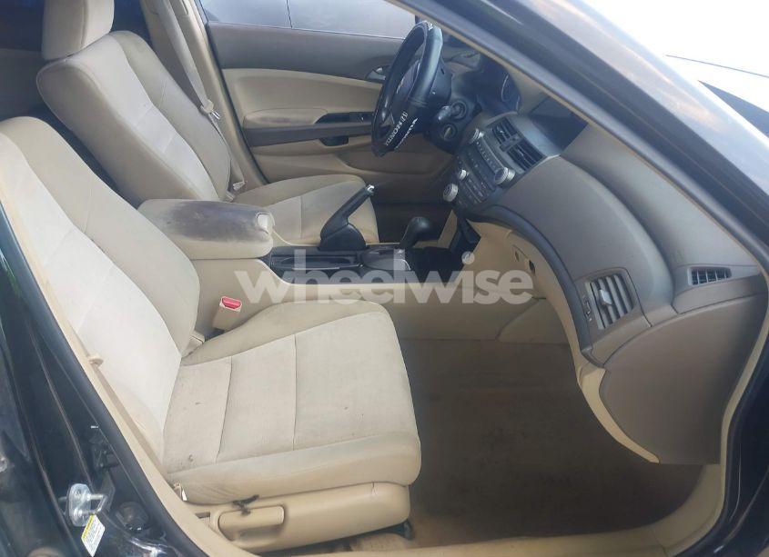 Photo 5 of 2009 Honda Accord 2.4 LX (VIN 1HGCP26379A161590)