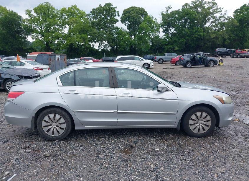 Photo 13 of 2008 Honda Accord 2.4 LX (VIN 1HGCP26388A137975)