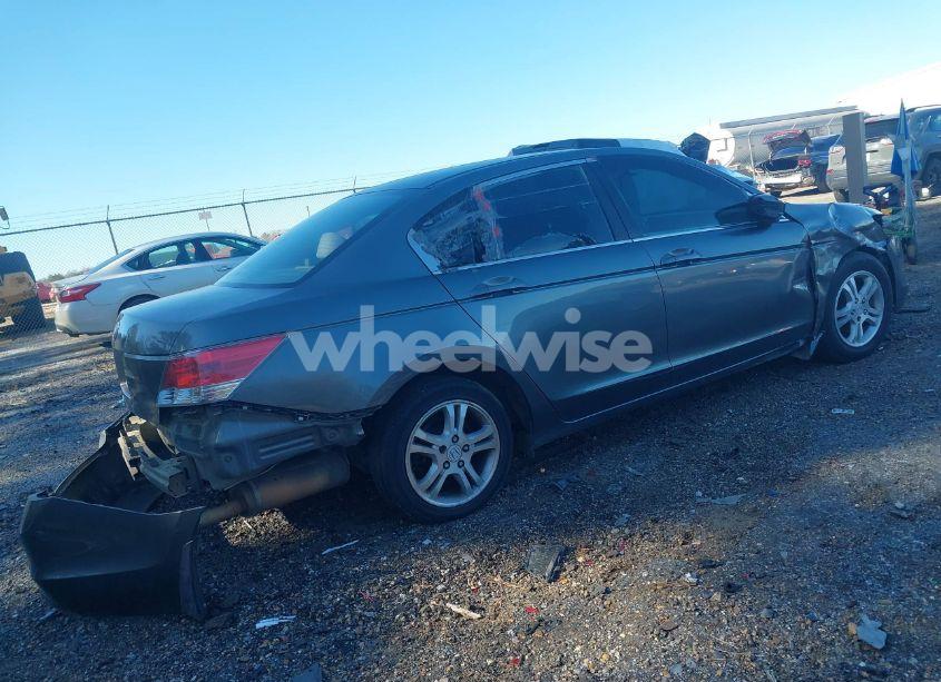 Photo 4 of 2009 Honda Accord 2.4 LX (VIN 1HGCP26389A061904)