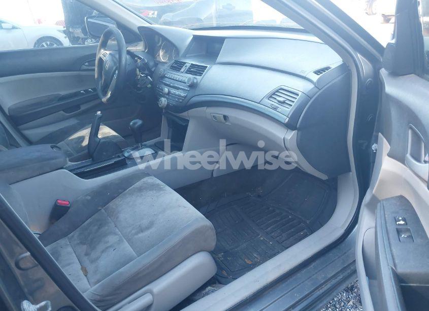 Photo 5 of 2009 Honda Accord 2.4 LX (VIN 1HGCP26389A061904)